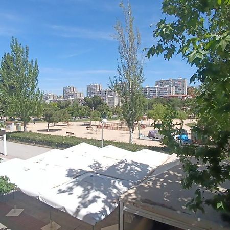 Parque Aluche Appartement Madrid Buitenkant foto