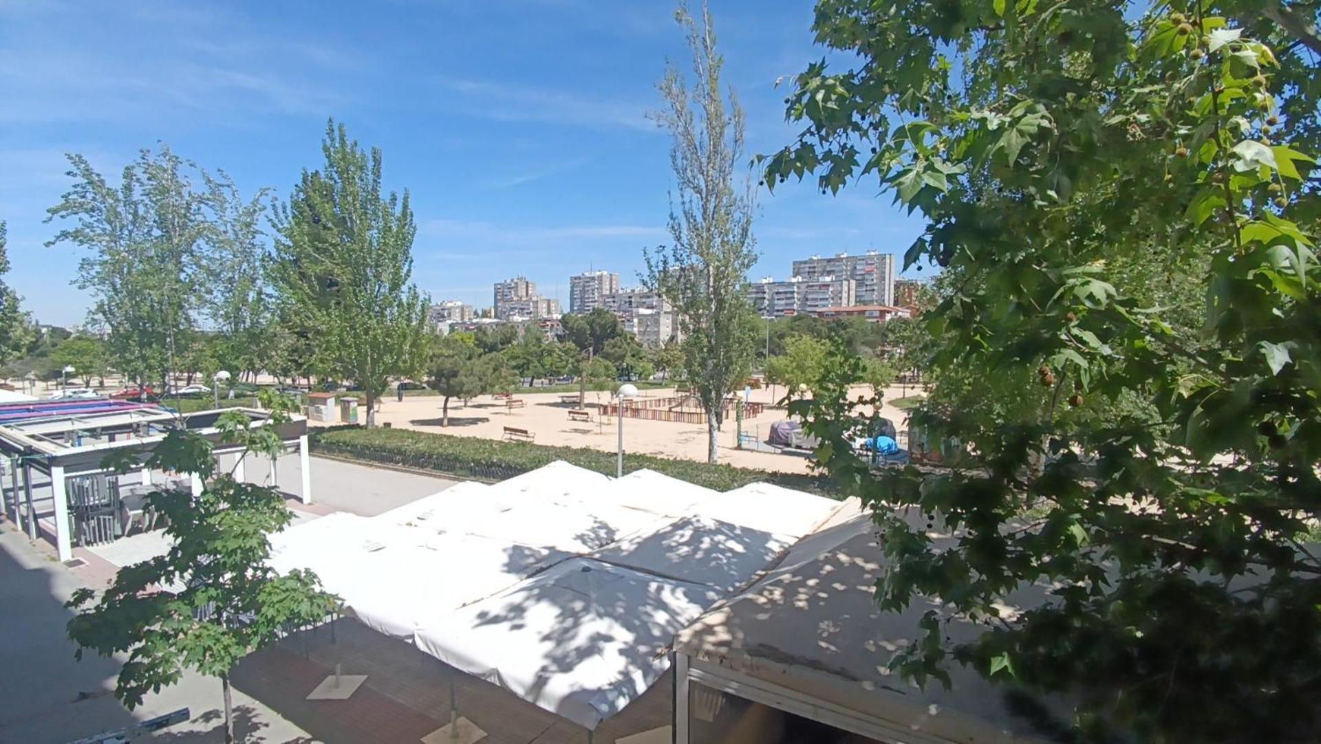 Parque Aluche Appartement Madrid Buitenkant foto